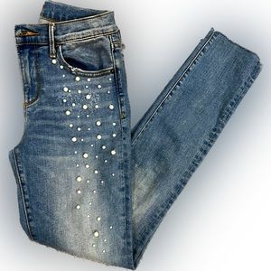 Driftwood Jackie Pearls Embroidered Classic Fit Distressed Jeans 25